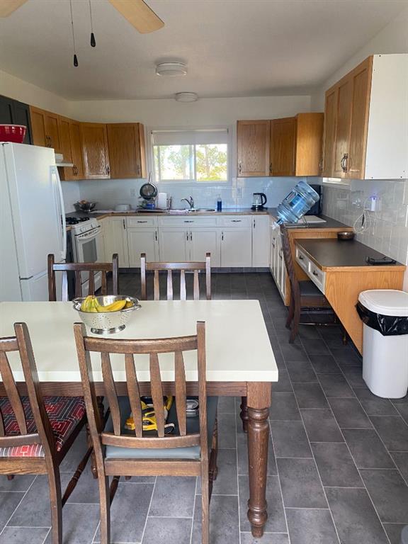 Picture for 53068 RGE RD 181   https://www.cirrealty.ca/reb/ldar/3/A2259193_15.jpg
