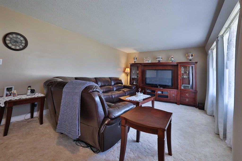 Picture for 50 N 100 W   https://www.cirrealty.ca/reb/ldar/3/A2263443_8.jpg