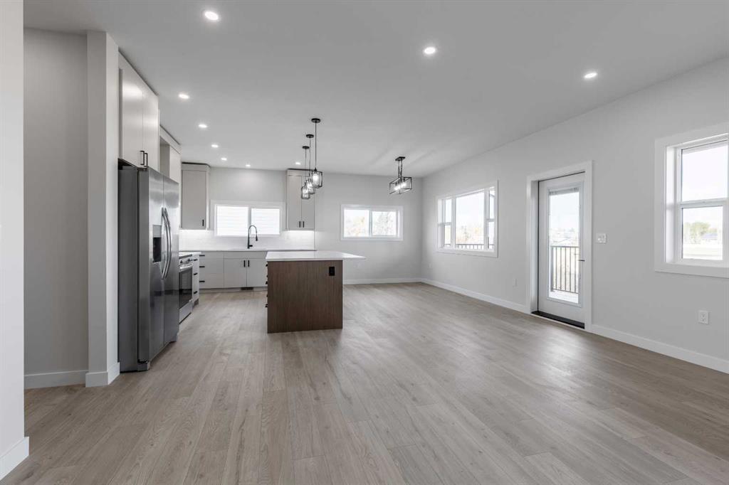 Picture for 277 E 1 Avenue N