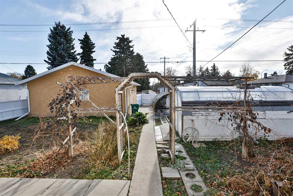 Picture for 2010 10th Avenue S