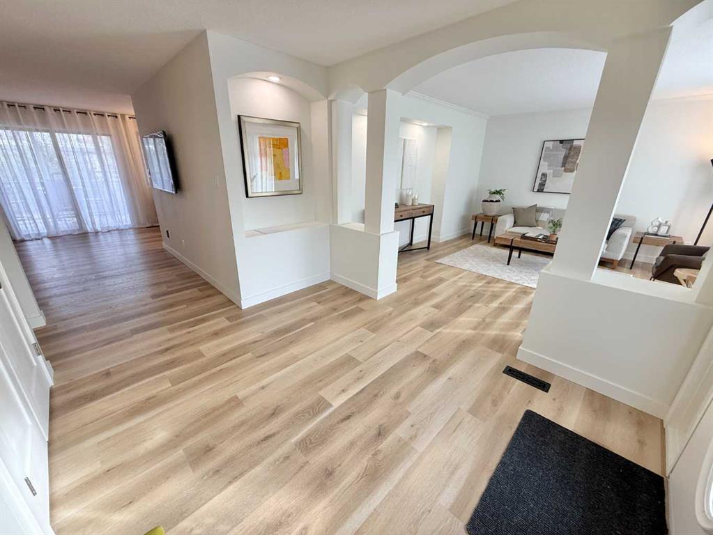 Picture for 3741 Redwood Road S