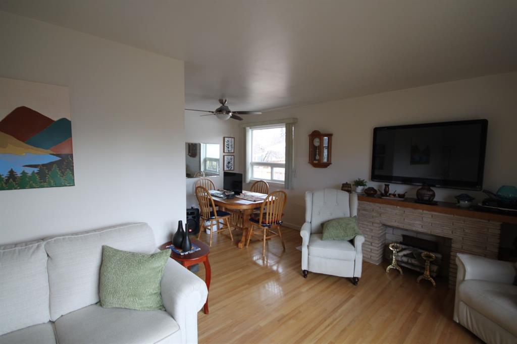 Picture for 1023 29A Street S