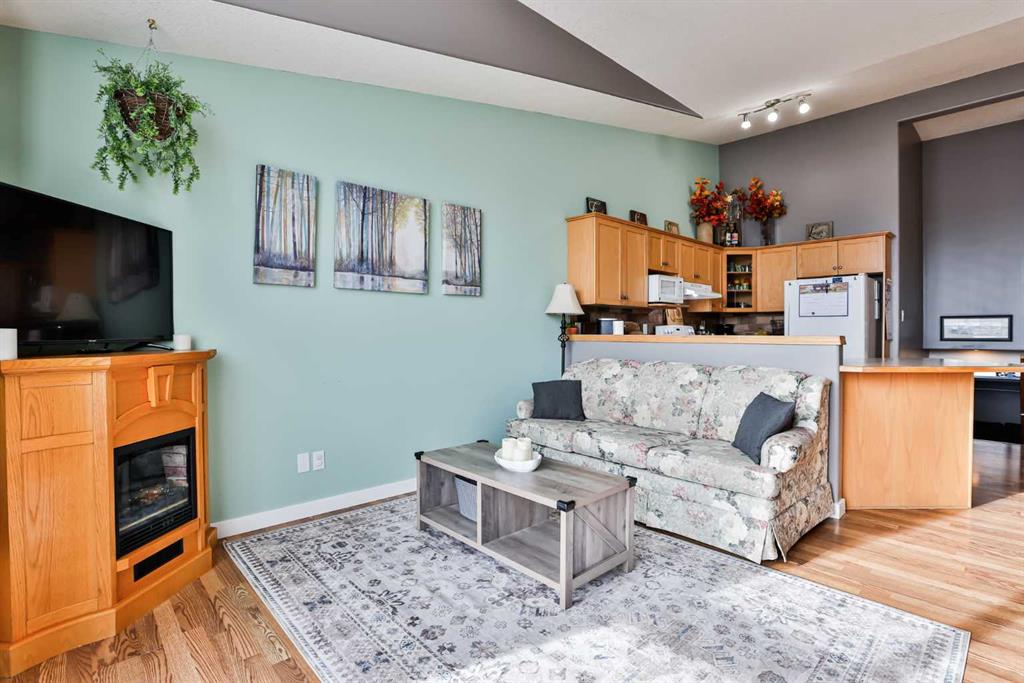 Picture for 455 Blackfoot Manor W