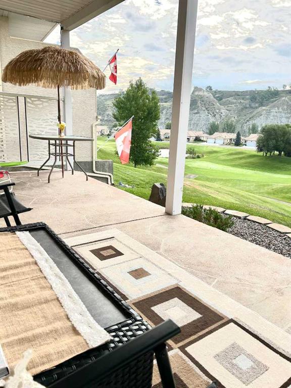 Picture for B, 410 Canyon Boulevard W