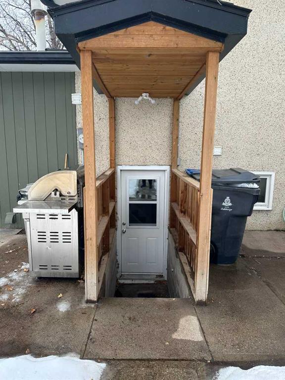 Picture for 417 Normandy Road S