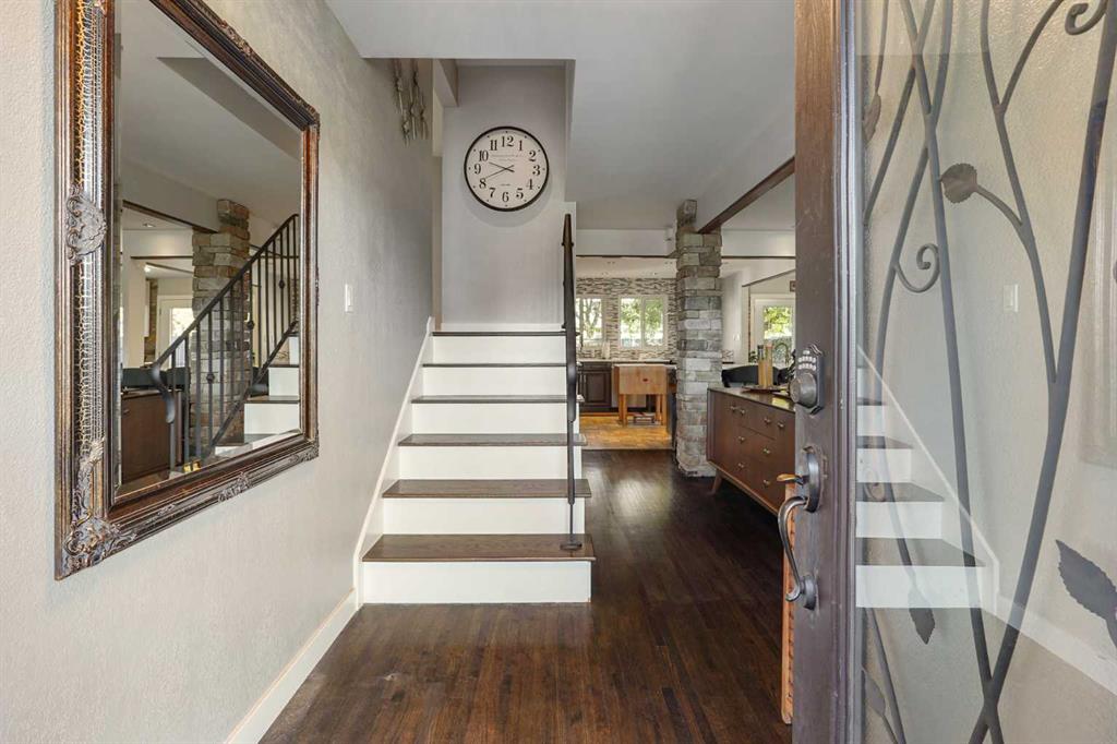 Picture for 1911 19 Avenue S