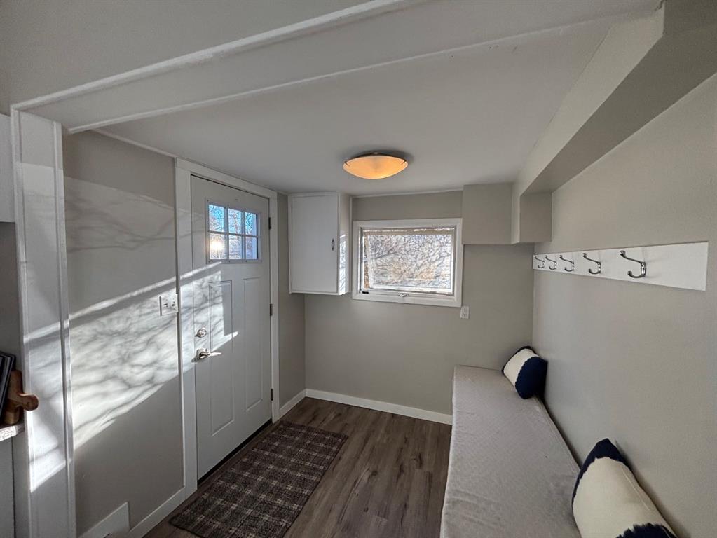 Picture for 45 Civic Avenue W