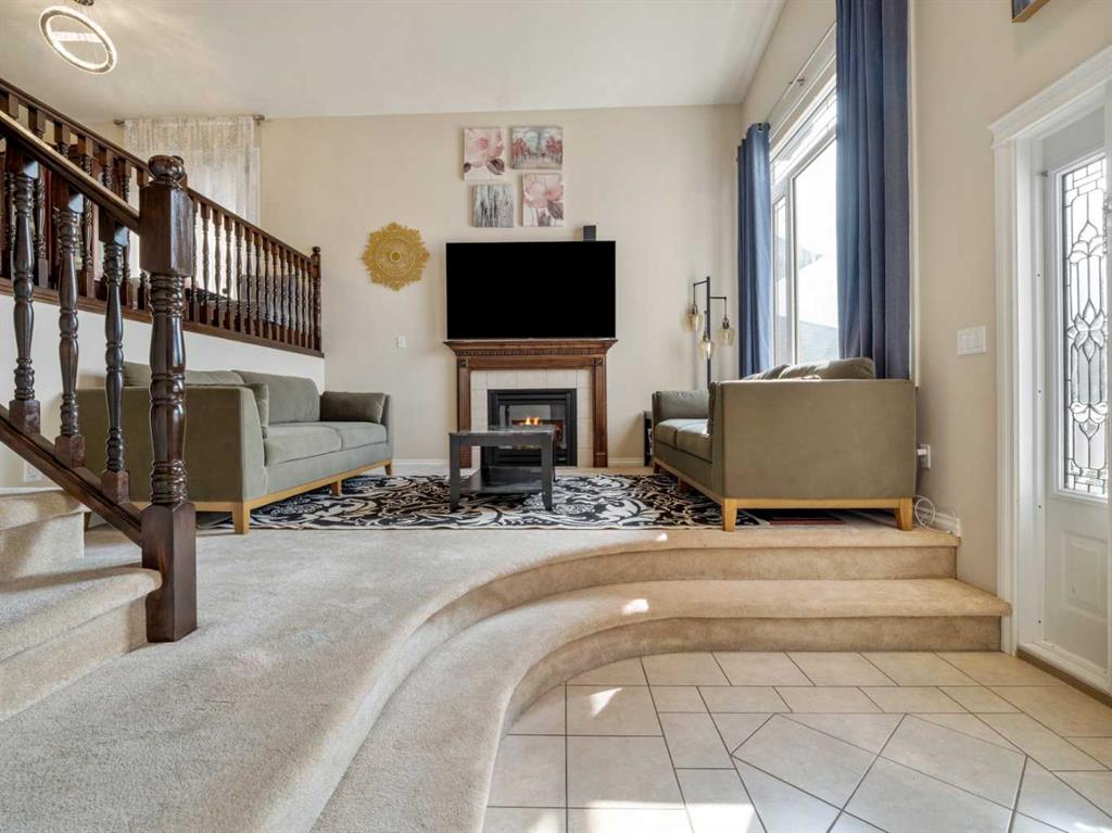 Picture for 605 Couleecreek Place S