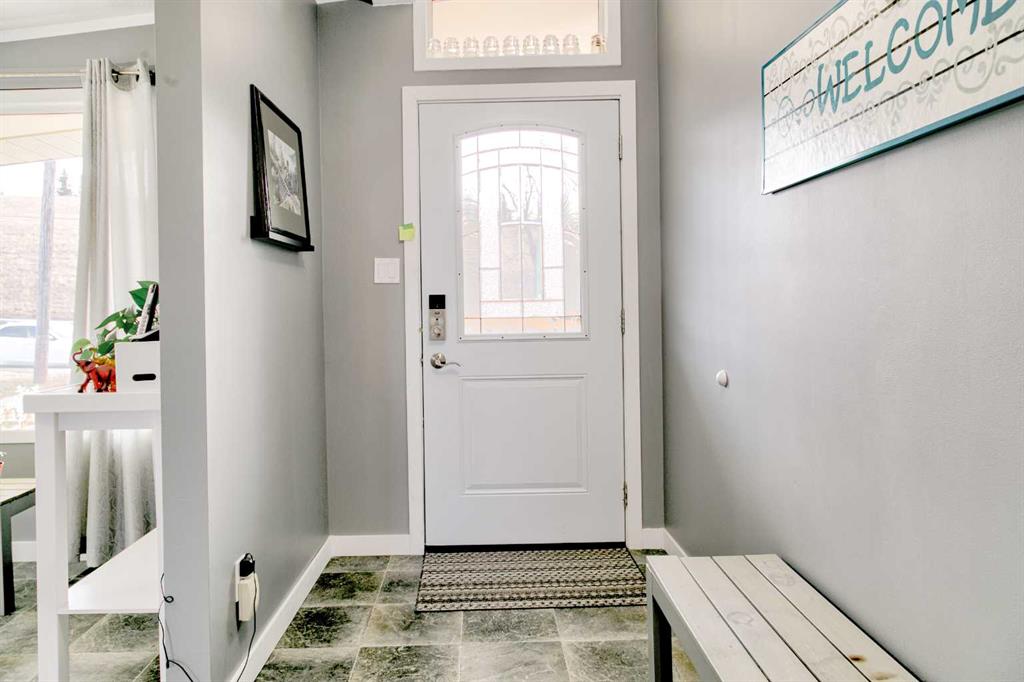 Picture for 135 5 Avenue E