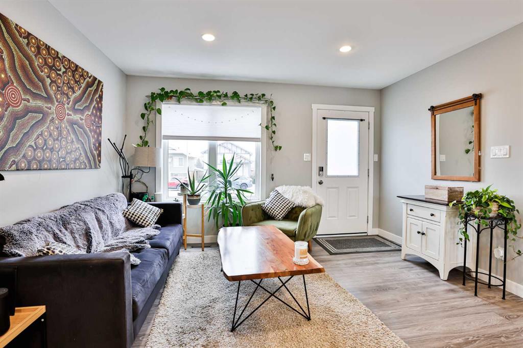 Picture for 874 Jessie McLeay Road N