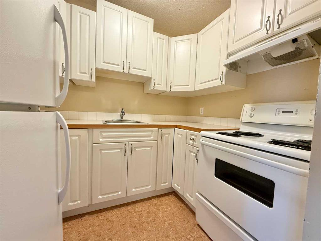 Picture for 307A, 295 Columbia Boulevard W