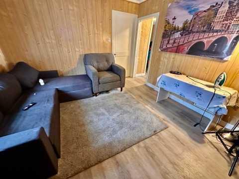 Picture for 1912 6A Avenue N