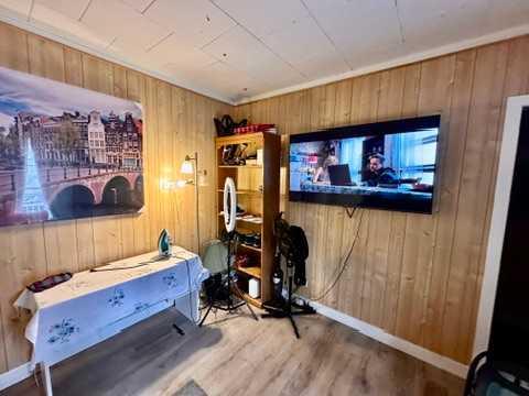 Picture for 1912 6A Avenue N