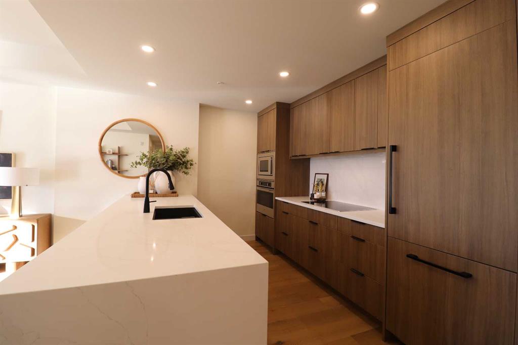 Picture for 312, 102 Scenic Drive N