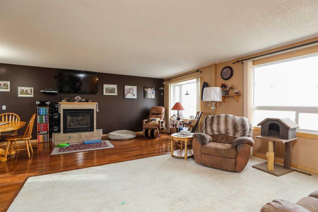 Picture for 210 MacEwan Street 