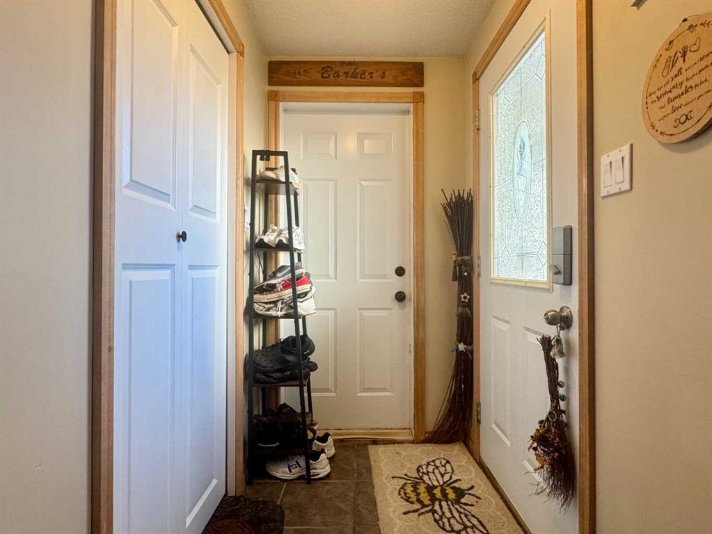 Picture for 122 Mt Rundle Road W