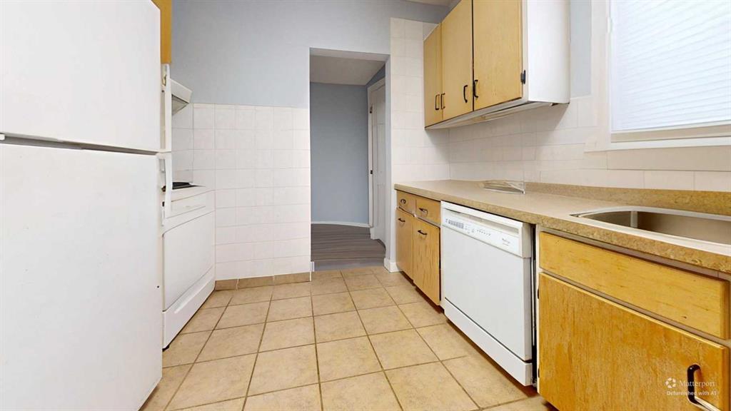 Picture for 1406 13 Street N