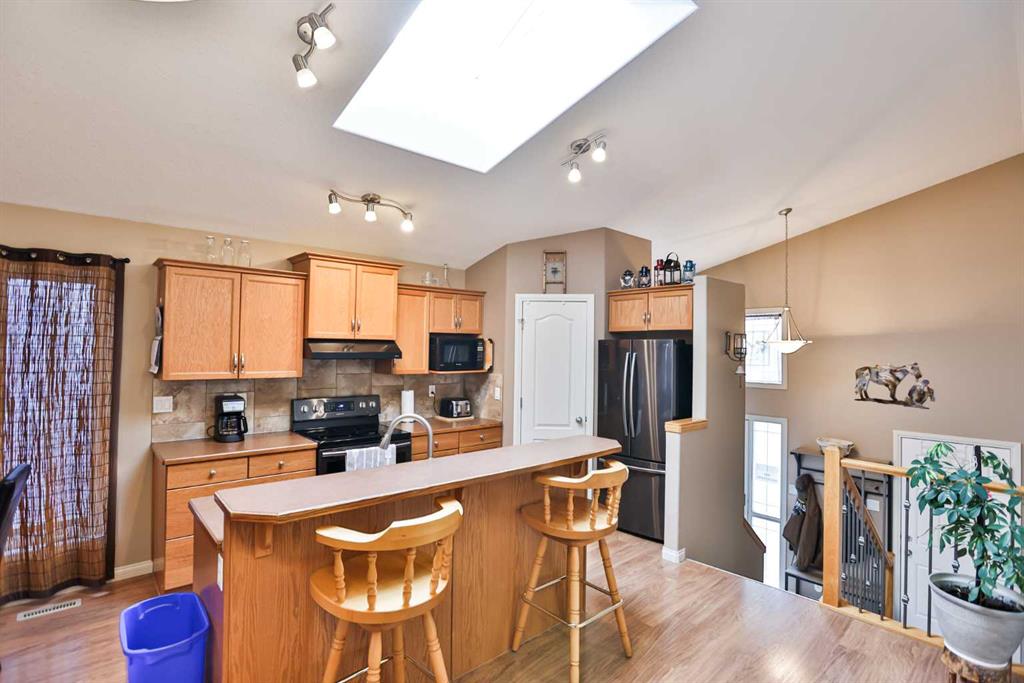 Picture for 408 Thyrza Burkitt Link N