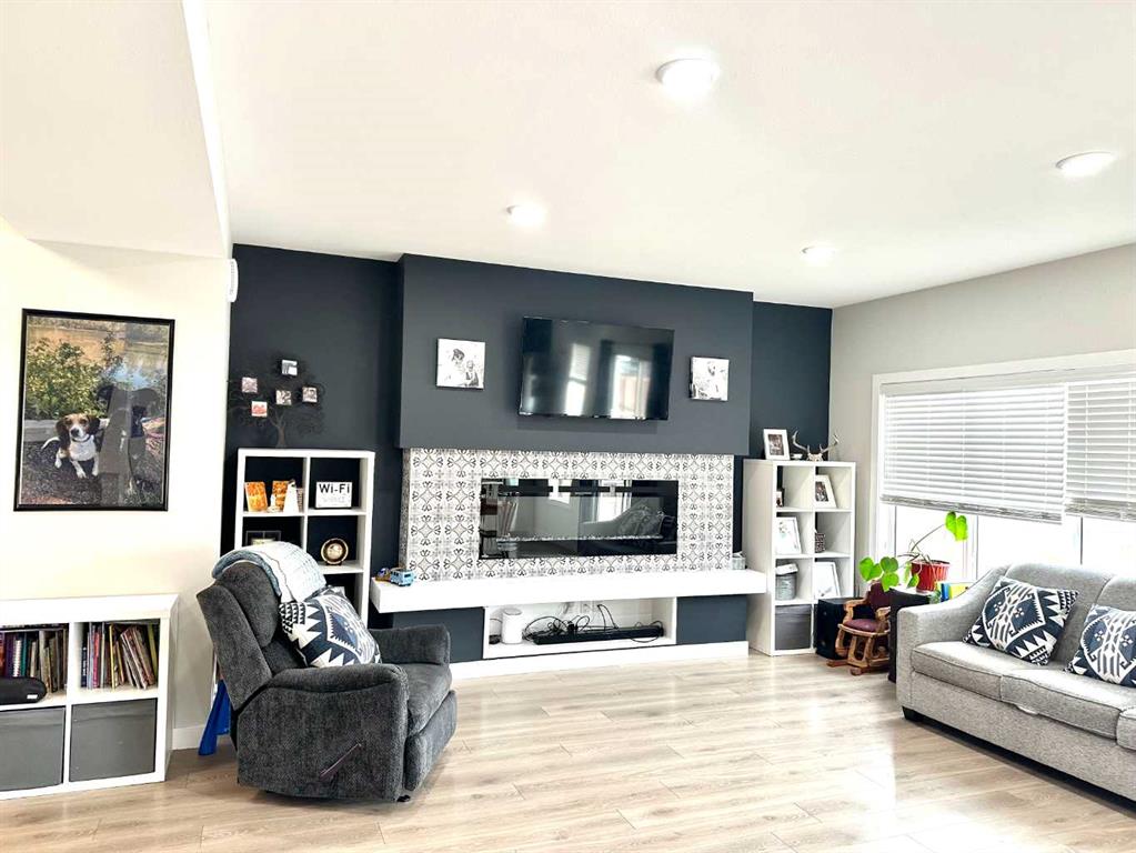 Picture for 1366 Pacific Circle W