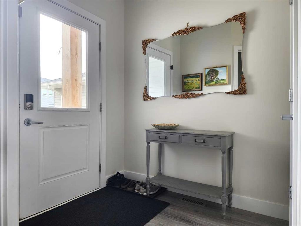 Picture for 237 Crocus Terrace W