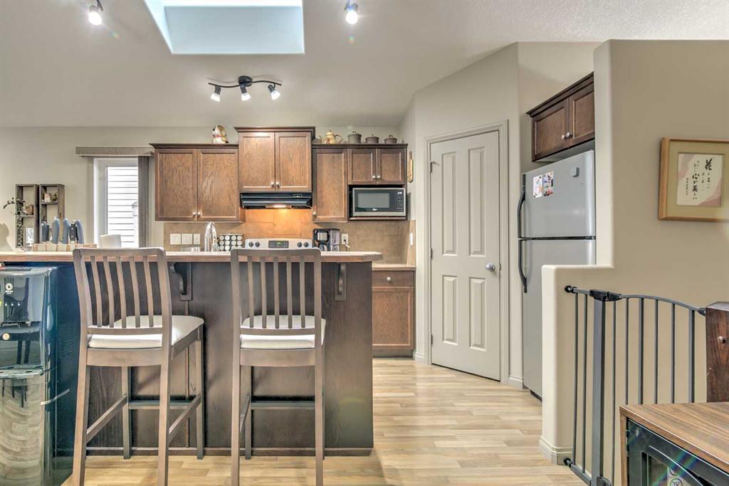 Picture for 78 Coalbanks Gate W