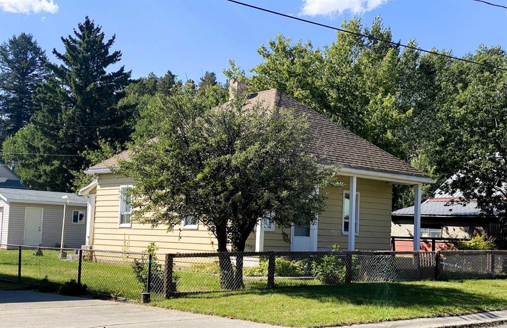 Picture for 20630 25 Avenue 