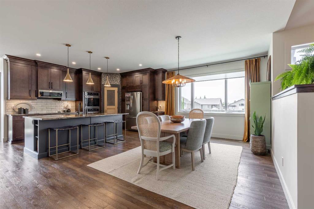 Picture for 648 Sixmile Crescent S