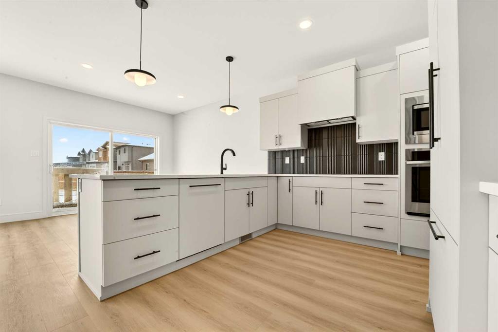 Picture for 2518 44 Street S