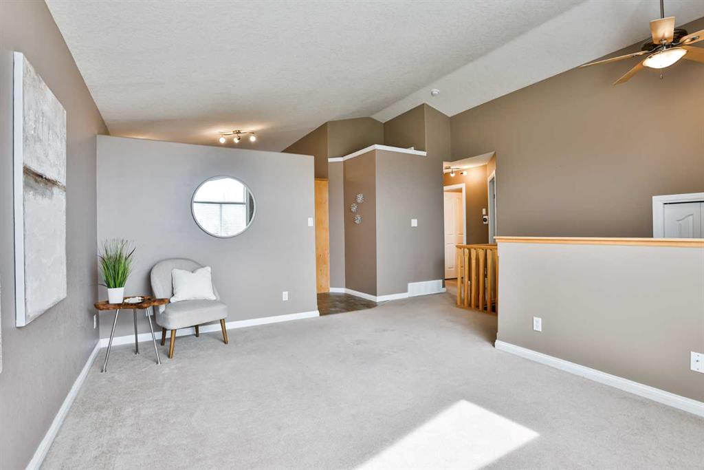 Picture for 15 Cowichan Court W