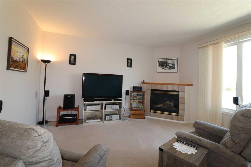 Picture for 77 Fairmont Park Landing S