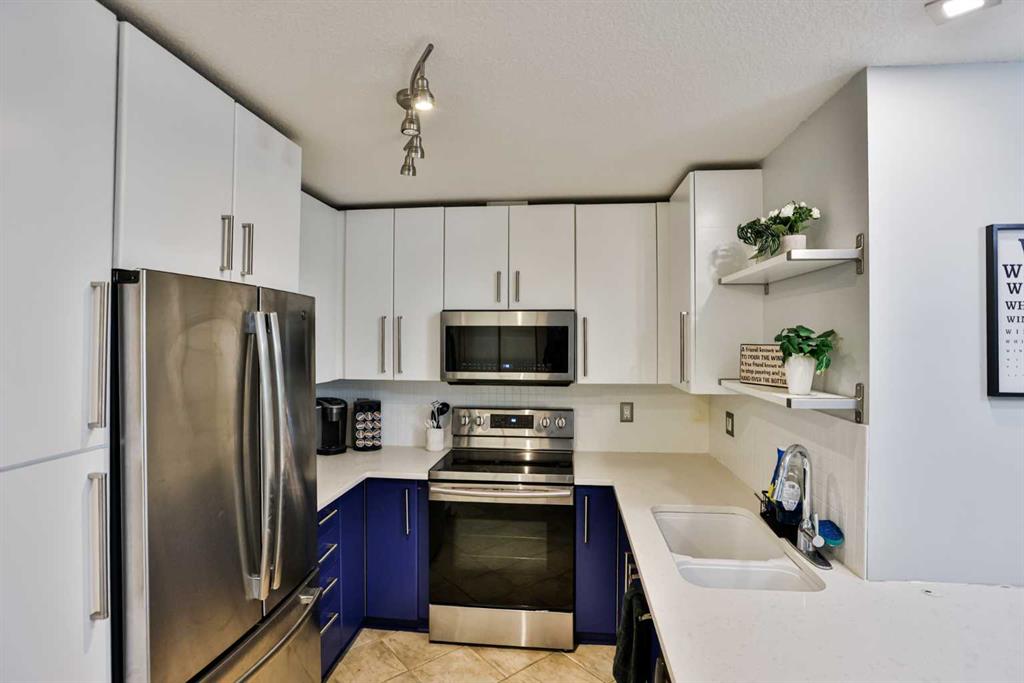 Picture for 211, 5115 Richard Road SW