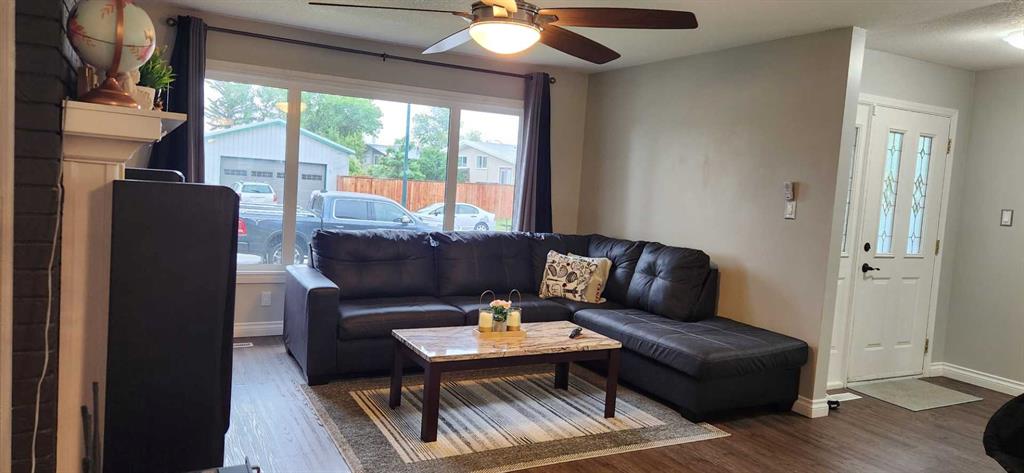 Picture for 526 33 Street S