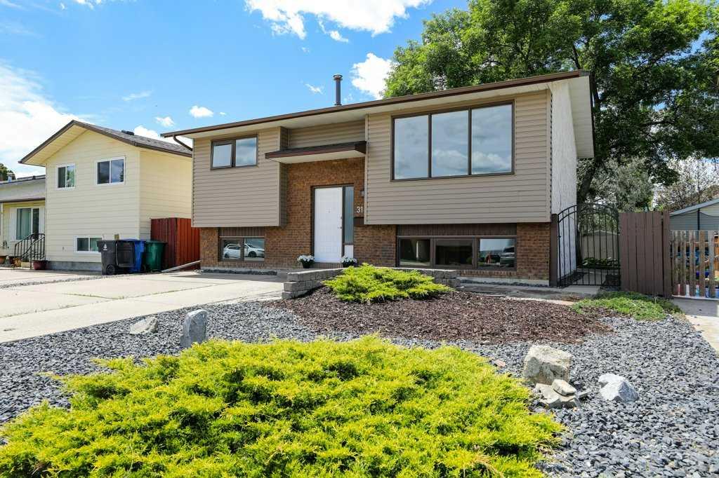 Picture for 316 Leaside Avenue S