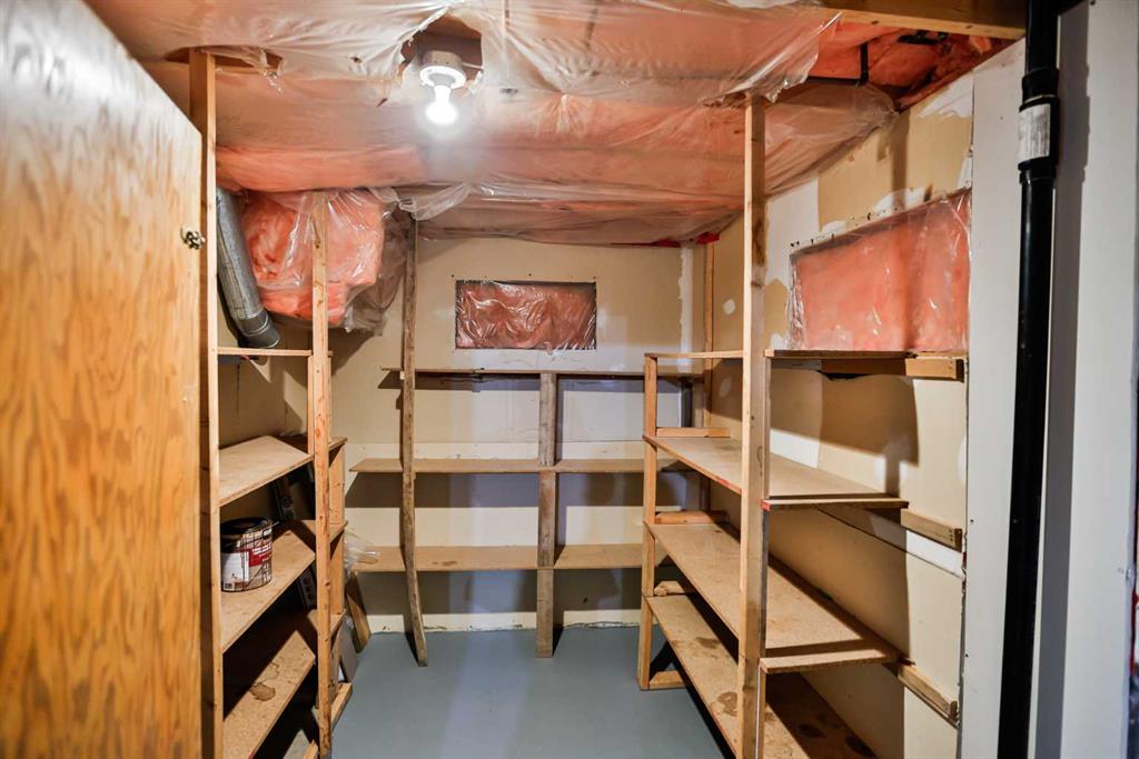 Picture for 41 W 300 N   https://www.cirrealty.ca/reb/ldar/4/A2259384_18.jpg