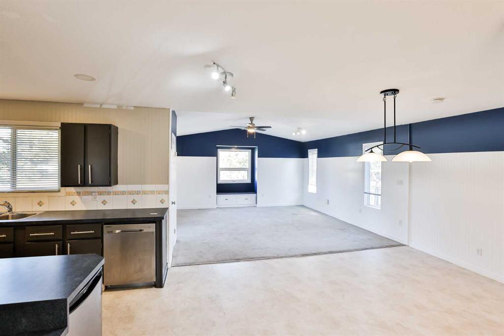 Picture for 41 W 300 N   https://www.cirrealty.ca/reb/ldar/4/A2259384_8.jpg