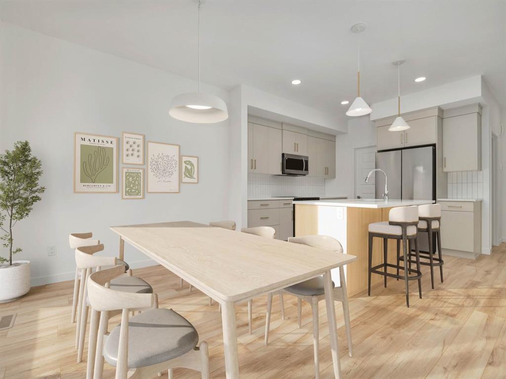 Picture for 734 Violet Place W