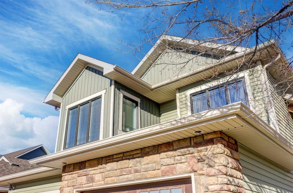 Picture for 81 Riverine Lane W