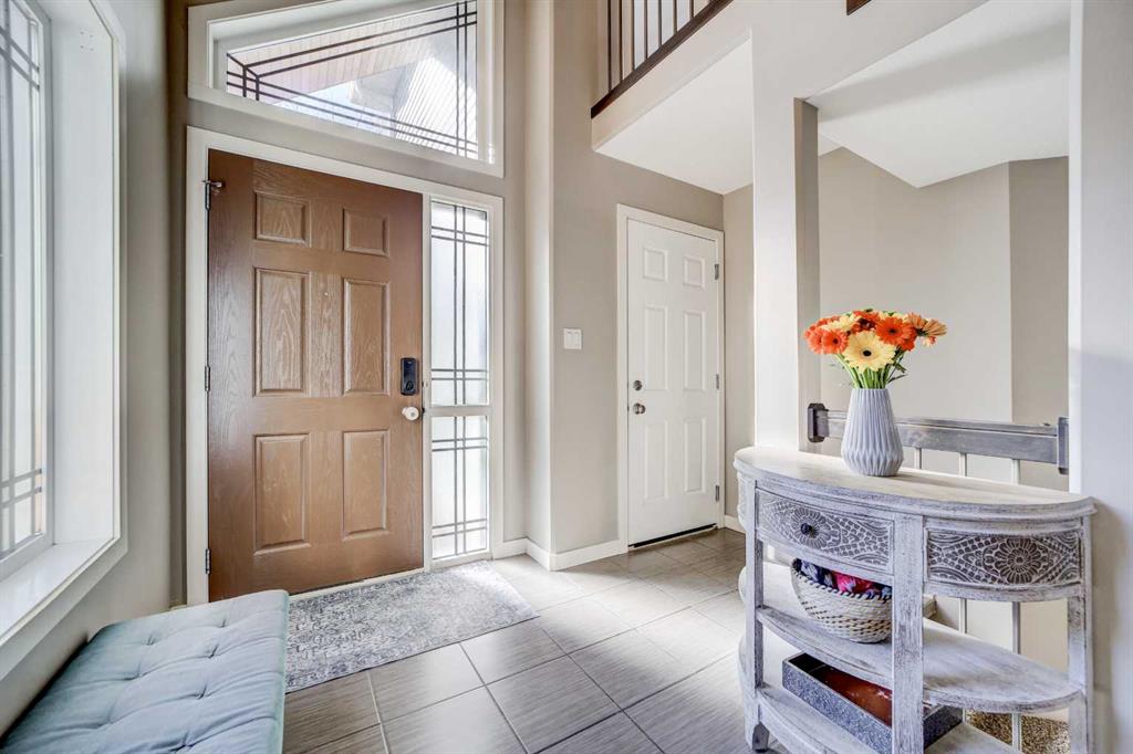 Picture for 81 Riverine Lane W