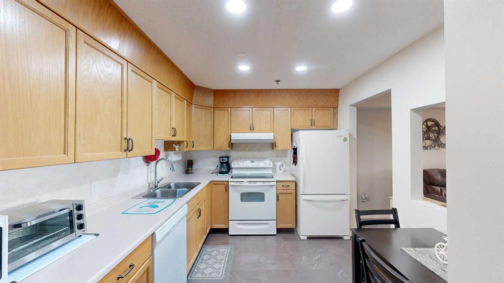 Picture for 208, 20 3 Street S