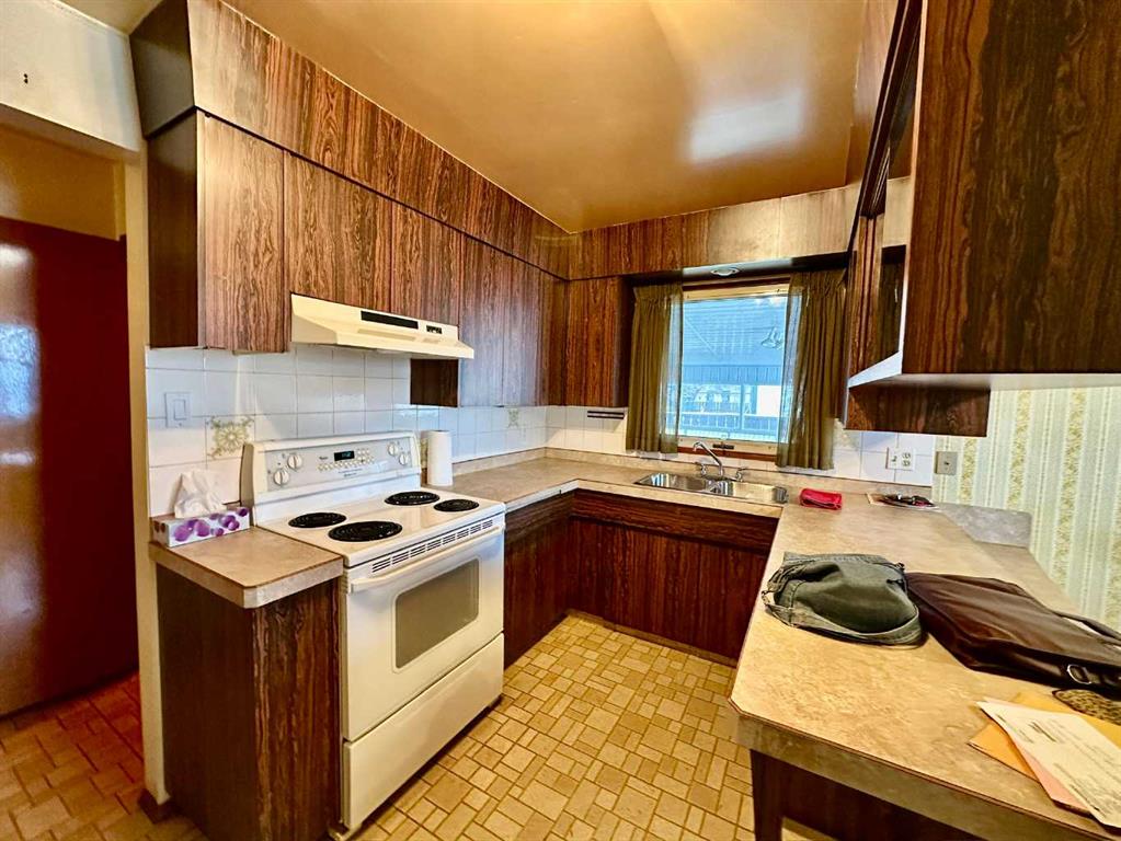 Picture for 2709 11A Avenue N