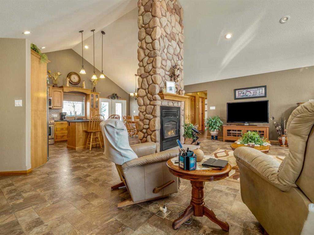 Picture for  103036 Rng Rd 161  