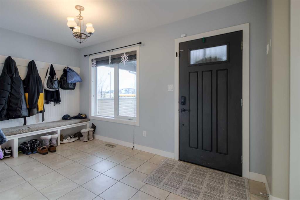 Picture for 541 Aquitania Boulevard W