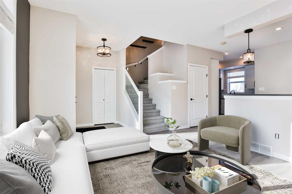 Picture for 870 Greywolf Run N