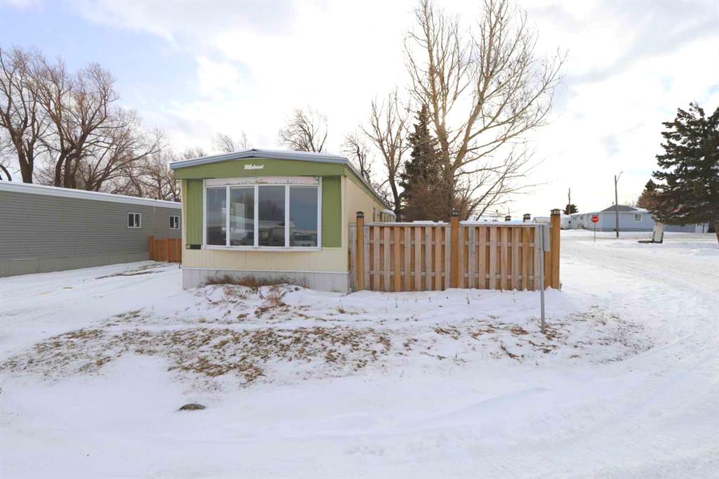 Picture for 33, 895 Elizabeth Street 