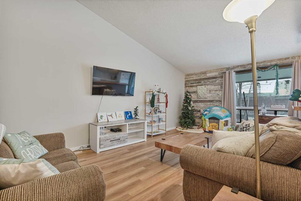 Picture for 1538 St Edward Boulevard N