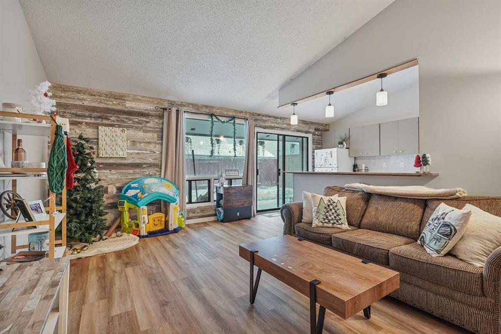 Picture for 1538 St Edward Boulevard N