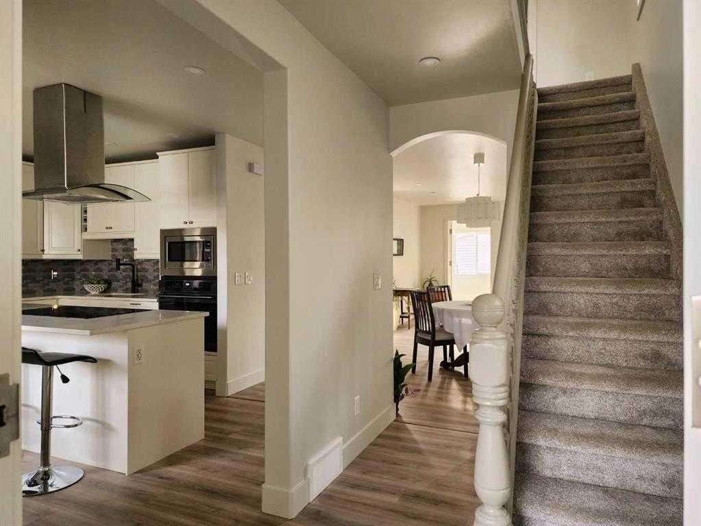 Picture for 308 7A Avenue S