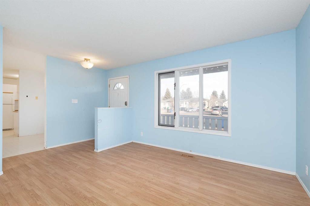 Picture for 209 Mt Blakiston Road W