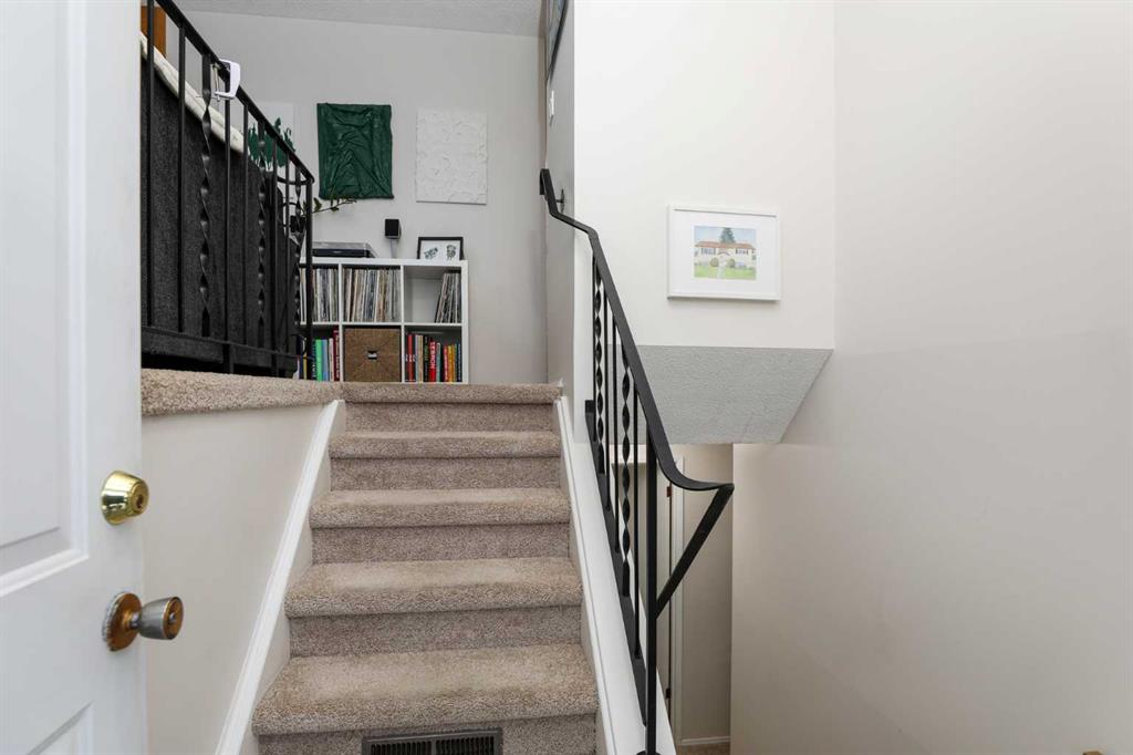 Picture for 2414 18 Street N