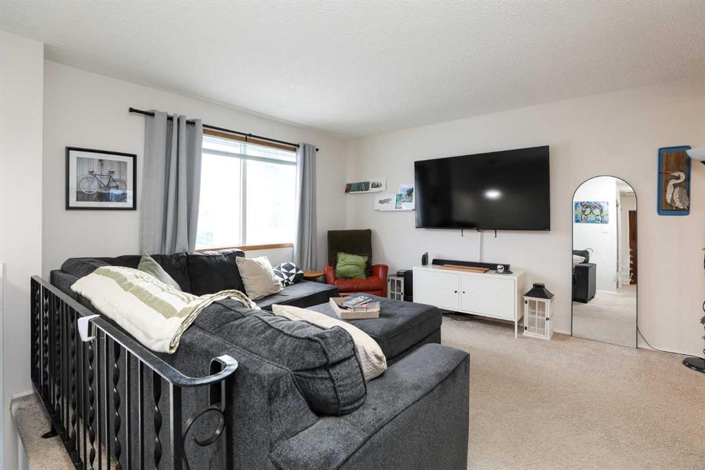 Picture for 2414 18 Street N